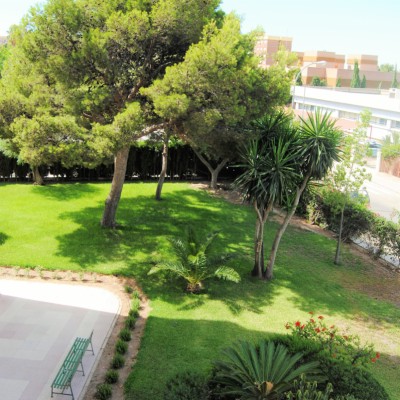 Appartement d'angle très spacieux avec 4 chambres à Alicante