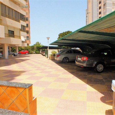 Apartment of 120sqm with pool and views 100 m from the beach