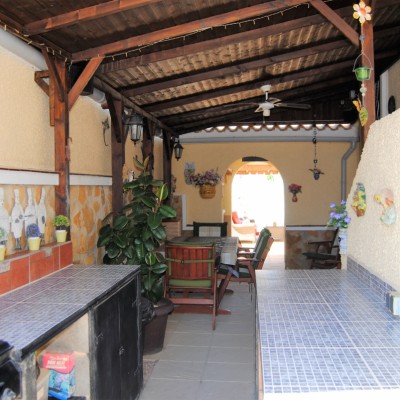 Villa all on one floor with pool in Monforte del Cid