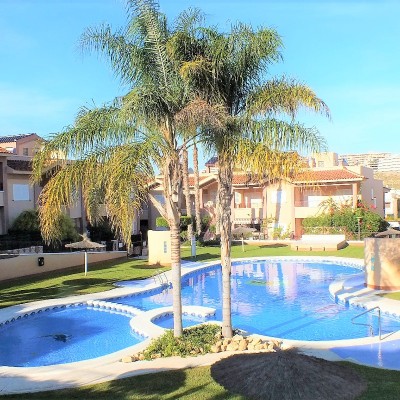 Apartment with solarium, garage, pool and seaview in Gran Alacant