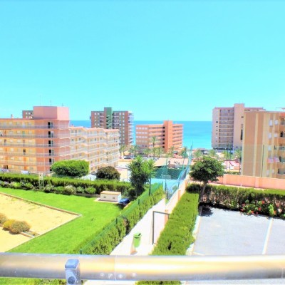 Apartamento vistas al mar a 150 m de la playa en Arenales del Sol