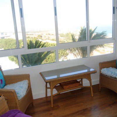 Appartement rénové avec vue mer