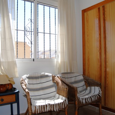 Apartamento esquina muy soleado en Gran Alacant