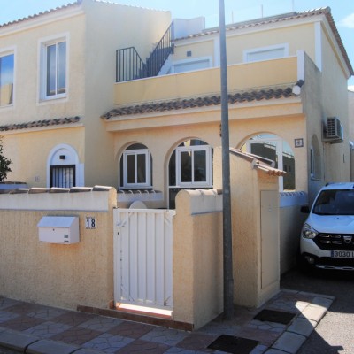 Renovated corner apartment in Gran Alacant